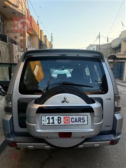 ميتسوبيشي باجيرو